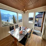 Alpine Balcony 4-Room Apartment Lejlighed