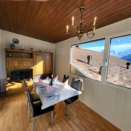 Lilo 4 Big View Daire Beatenberg