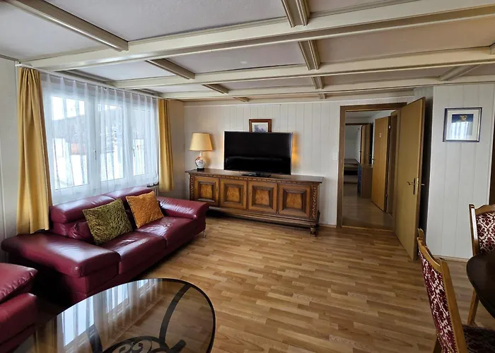Alpine Balcony 4-Room Apartment Apartamento