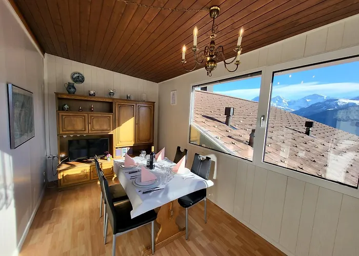 Alpine Balcony 4-Room Apartment شقة بيتنبرغ