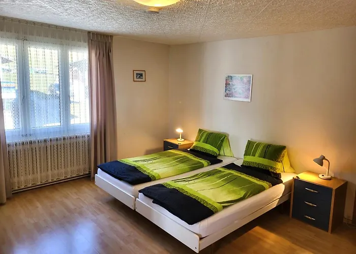 شقة Alpine Balcony 4-Room Apartment *