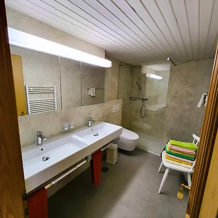 Alpine Balcony 4-room Beatenberg