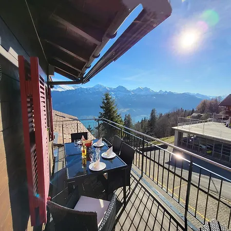Alpine Balcony 4-room * Beatenberg
